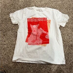 White Graphic T-Shirt with Red Design Kylie
